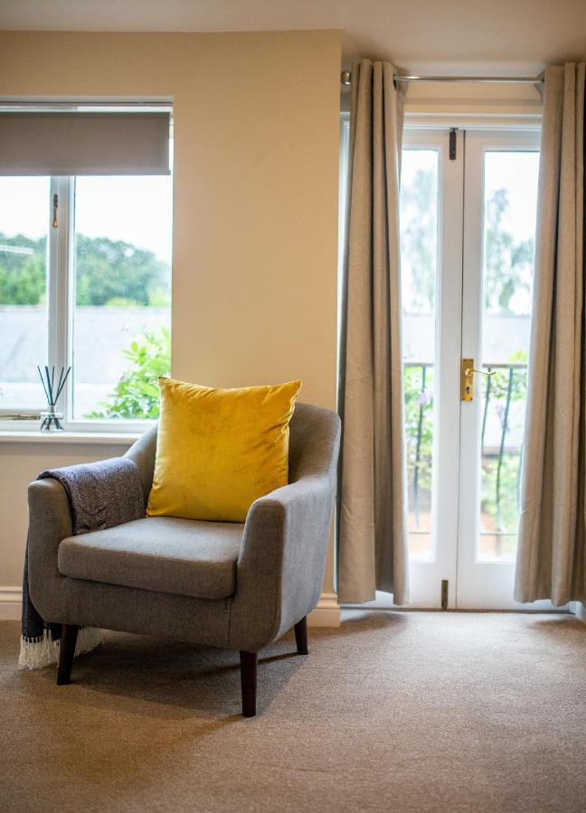The Three Lions Hotel Fordingbridge Eksteriør billede